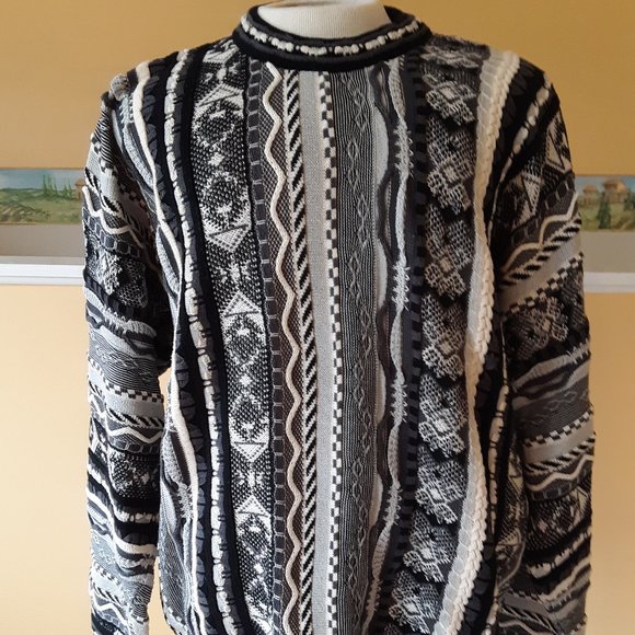 Tundra Canada Other - Tundra Canada Sweater Multi-Colors SIze XL